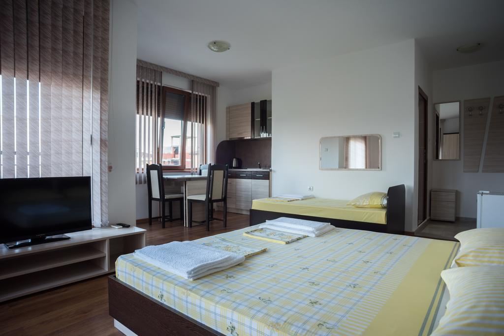 Guest House Georgievi Primorsko Luaran gambar